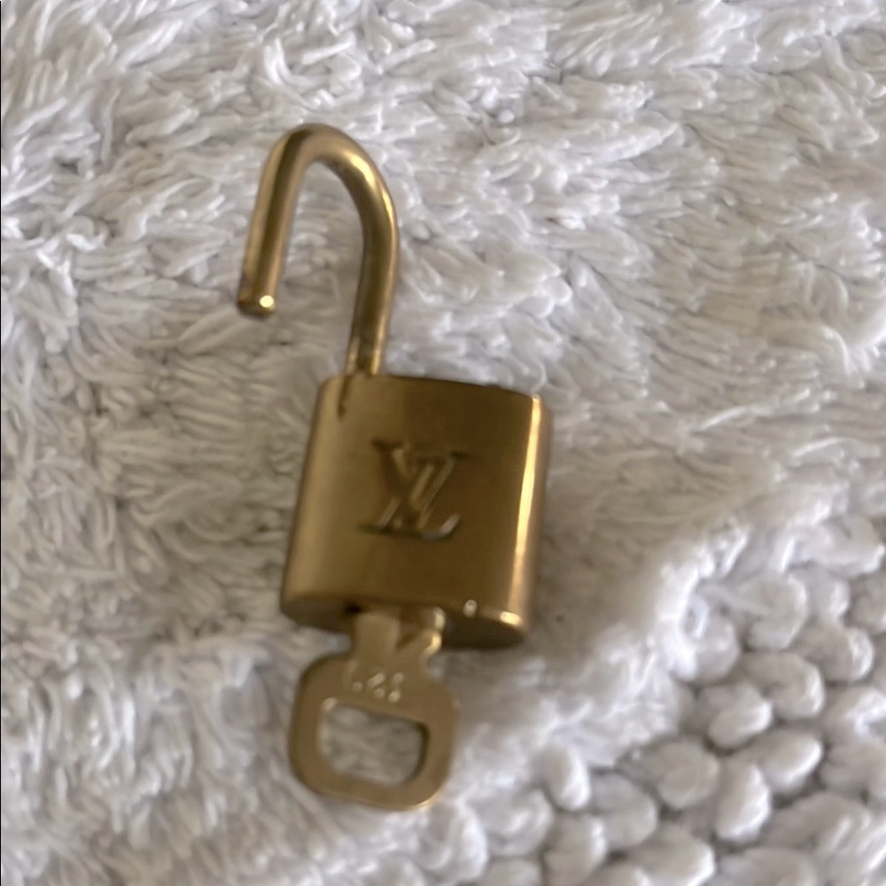 Louis Vuitton Gold lock and key #329